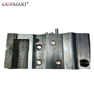 खुदाई SK200-8 SK210-8 SK250-8 SK260-8 पार्ट्स J05E इंजन सिलेंडर हेड