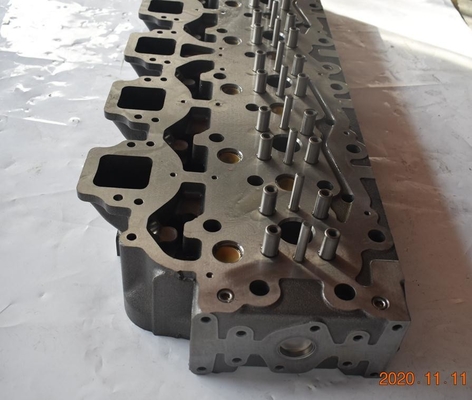 डीजल इंजन पार्ट्स सिलेंडर हेड Assy 1105096  E3406 3406 इंजन के लिए